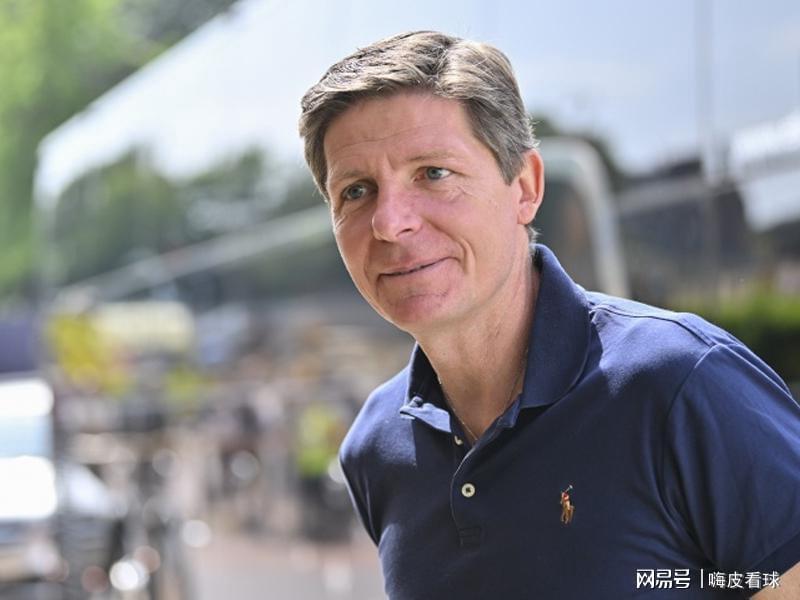 关键时刻，利物浦阿森纳“挖”走强援，曼联更难进欧冠