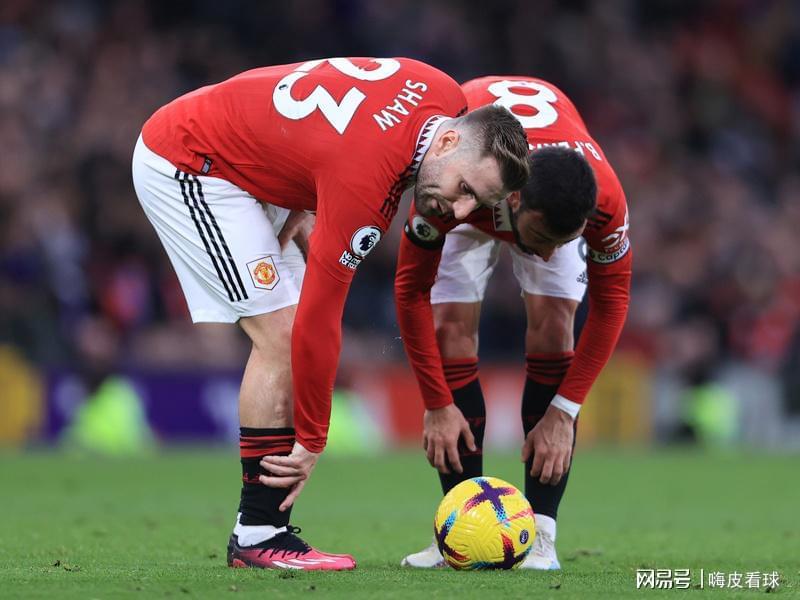 关键时刻，利物浦阿森纳“挖”走强援，曼联更难进欧冠