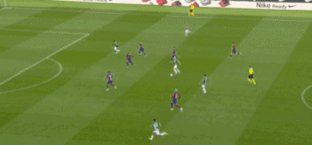 【西甲】先18秒丢球，后莱万逆转，巴萨2-1阿拉维斯