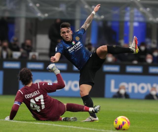 mk体育官网-脚软劳塔罗成国米缩影，小因扎吉不能只靠怀柔了