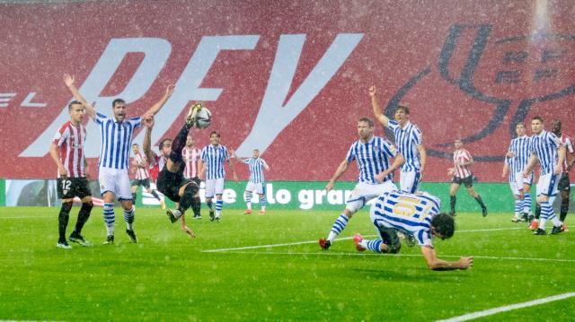 mk体育直播-脚踩死敌时隔34年夺冠！皇家社会赢下最特别德比