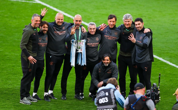 “奥本海默时刻”将至：当AI要求“梅西”替补，你该怎么办